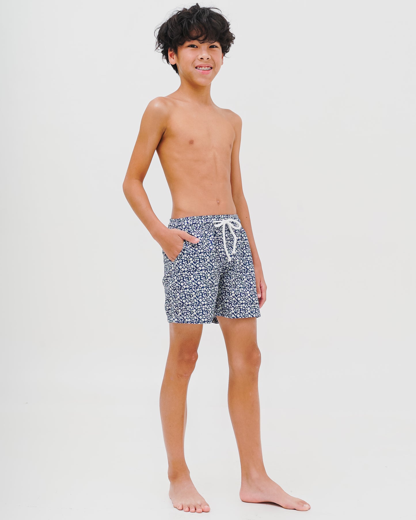 Load image into Gallery viewer, Boys Swim Shorts - Patak
